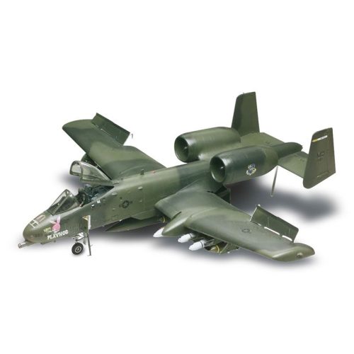 1/32 scale aircraft